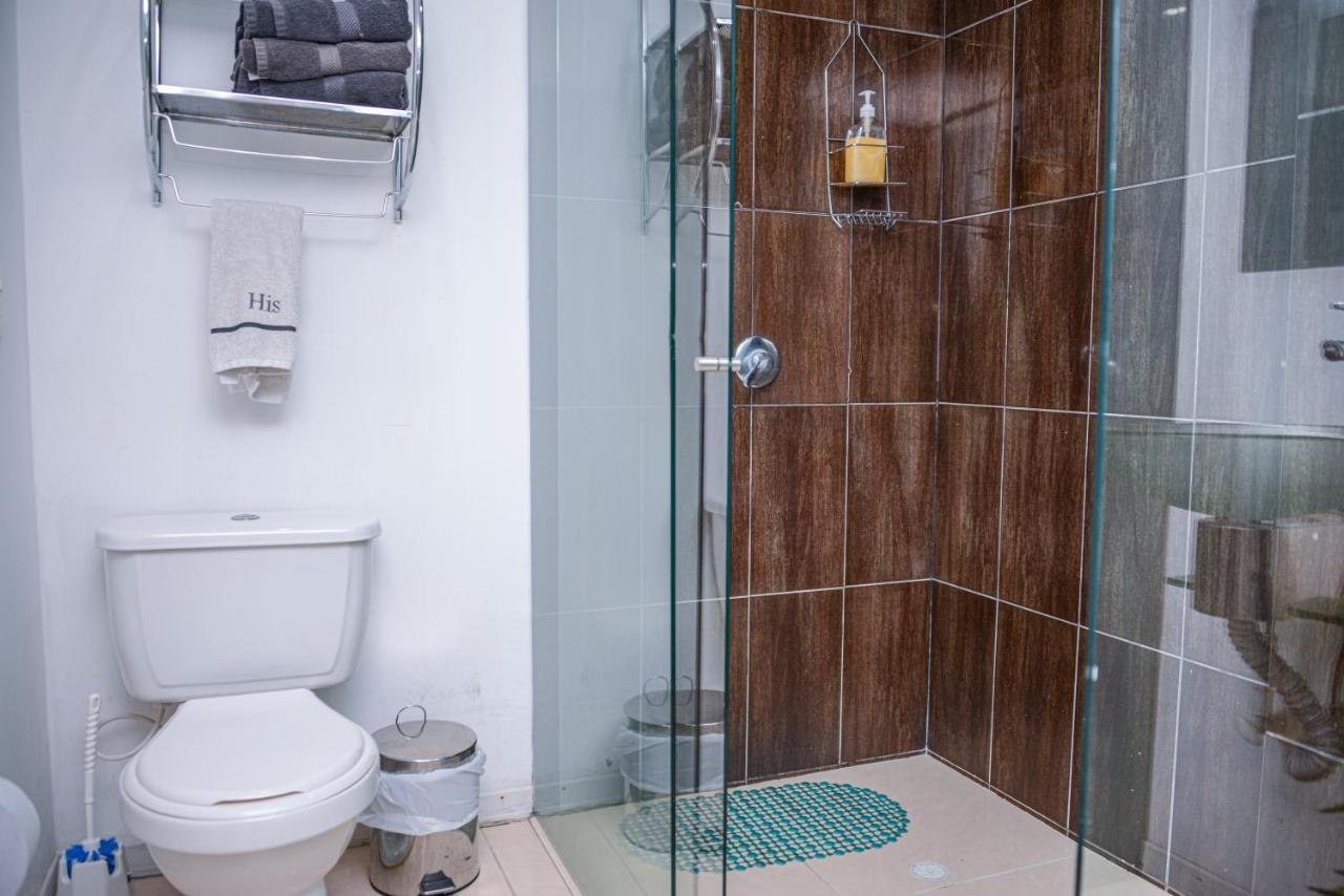 Apartment Carrera 301 Medellin Bagian luar foto